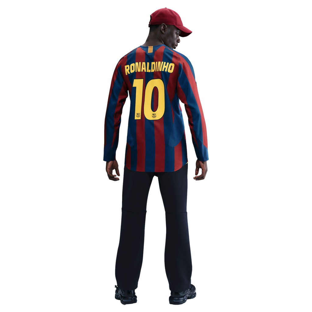Nike Barcelona Ronaldinho 05/06 Reissue Long Sleeve Jersey