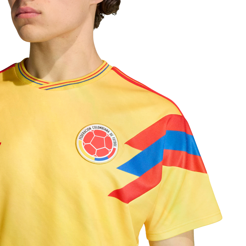 Adidas Colombia Retro 1990 Away Jersey